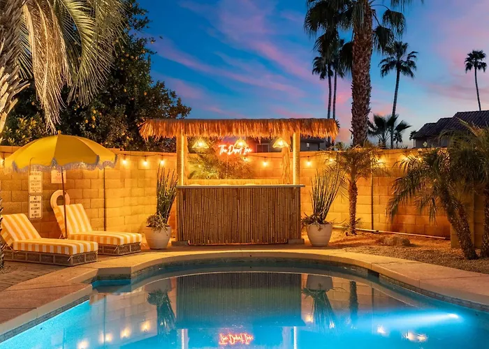Holiday home Heated Pool Sauna Cold Plunge Pickleball Phoenix
